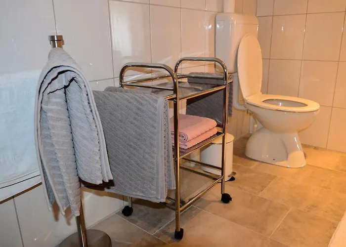 Soline Rab * Supetarska Draga