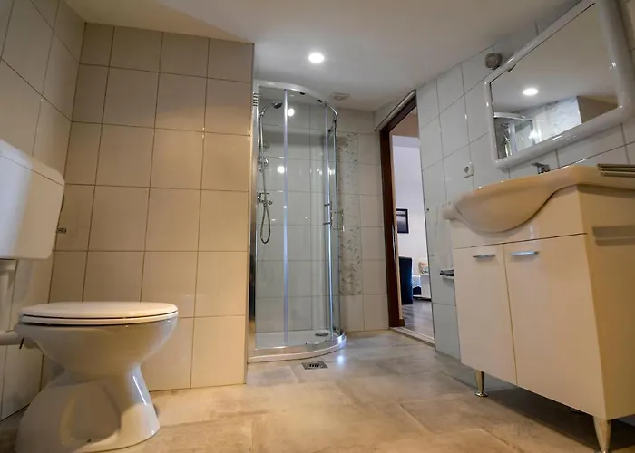 Soline Rab * Supetarska Draga